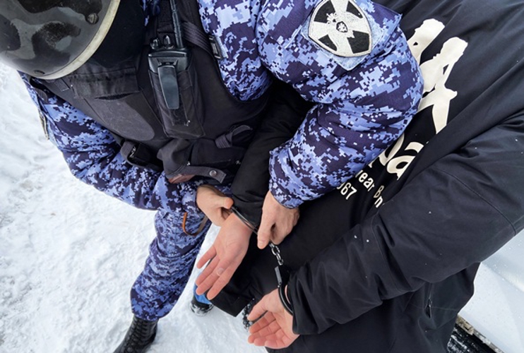 В Ульяновске росгвардейцы задержали подозреваемого в краже сим-карт