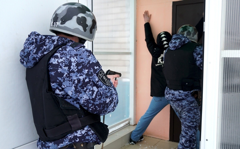 В Димитровграде росгвардейцы задержали подозреваемого в разбое