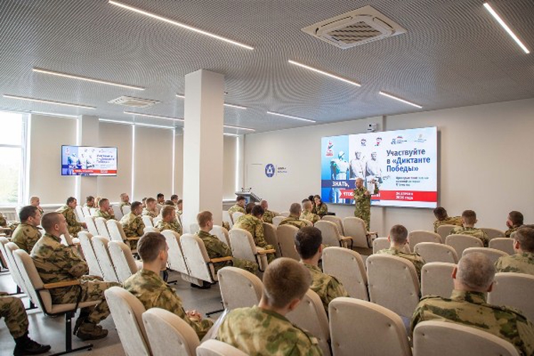 Ульяновские росгвардейцы традиционно присоединились к международной просветительской акции «Диктант Победы»