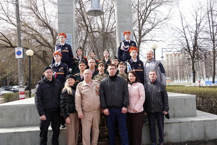 Ульяновские росгвардейцы почтили память героев-чернобыльцев  