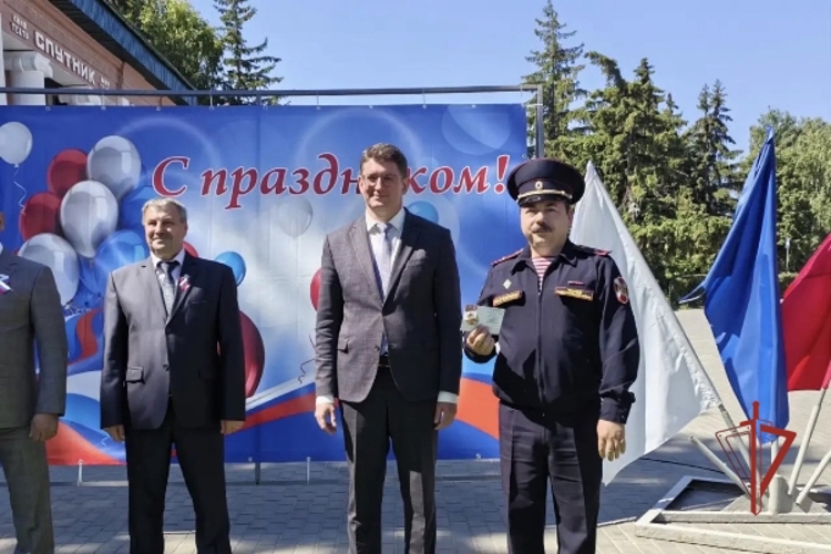 Ульяновским росгвардейцам вручили знаки отличия ГТО