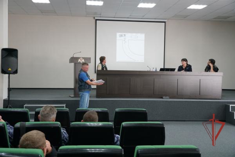 В Управлении Росгвардии по Ульяновской области обсудили вопросы транспортной безопасности с участием первого в России мотоклуба правоохранителей
