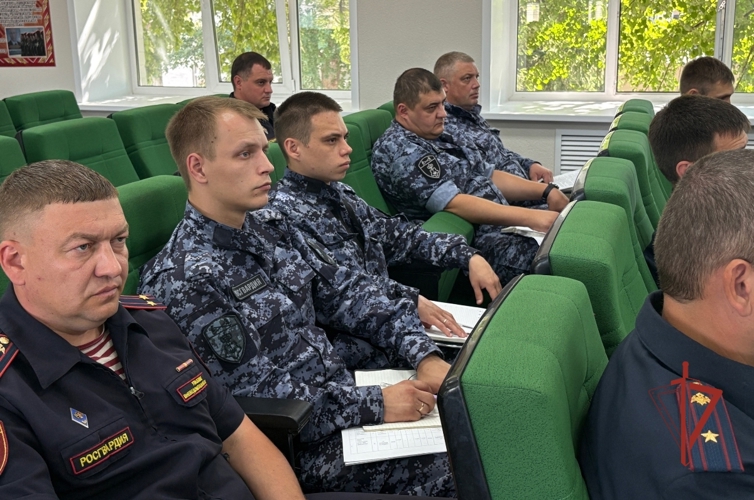 В Управлении Росгвардии по Ульяновской области прошел круглый стол по вопросам кадрового обеспечения