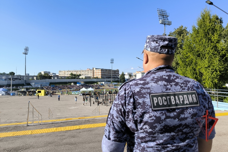 Ульяновские росгвардейцы обеспечили общественный порядок на футбольном матче