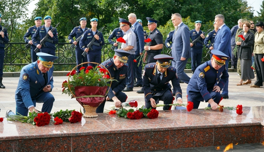 Ульяновские росгвардейцы почтили память героев Второй мировой войны