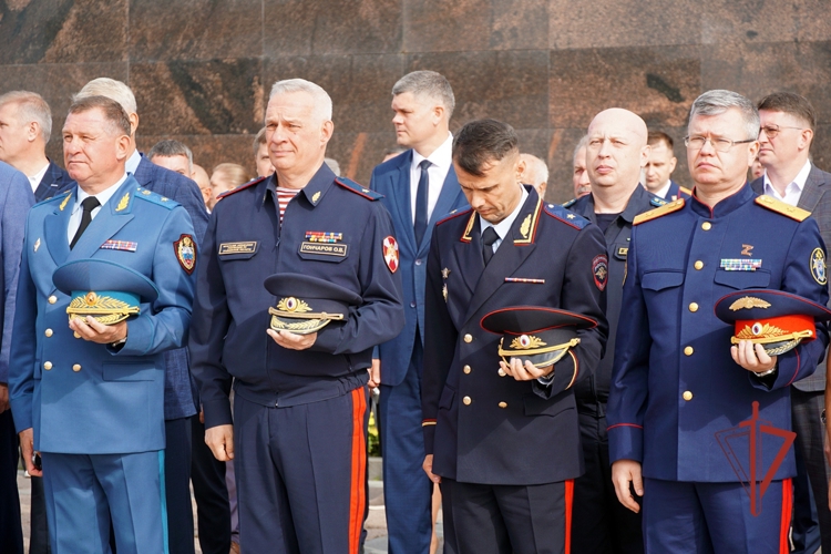 Ульяновские росгвардейцы почтили память героев Второй мировой войны