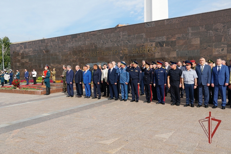 Ульяновские росгвардейцы почтили память героев Второй мировой войны