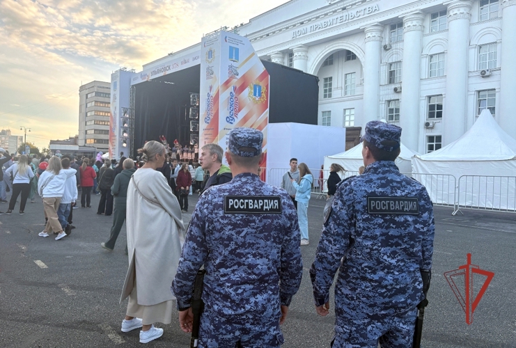 В Ульяновске  День города сотрудники Росгвардии обеспечили безопасность праздничных мероприятий