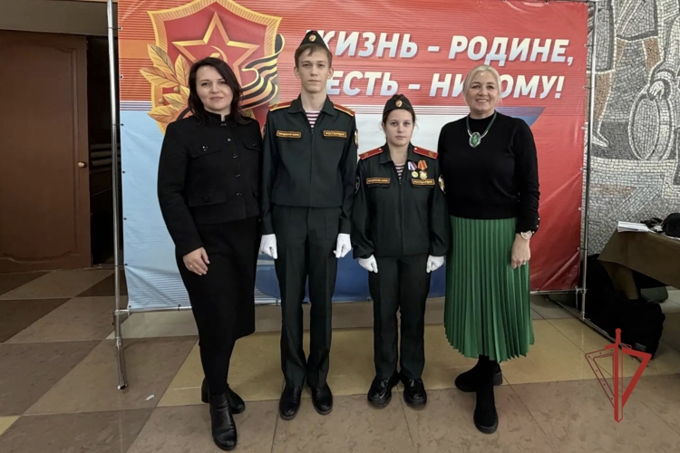 В Ульяновске воспитанники «Гвардейской смены» приняли участие в региональном форуме военно-патриотических клубов